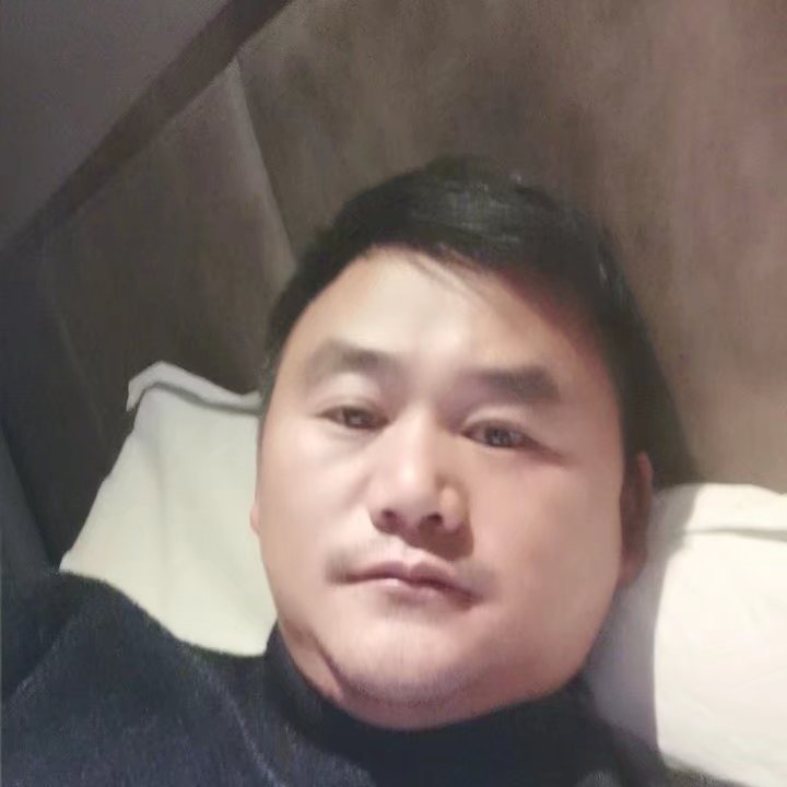 奔跑的第三张照片--西昌上门女婿服务网